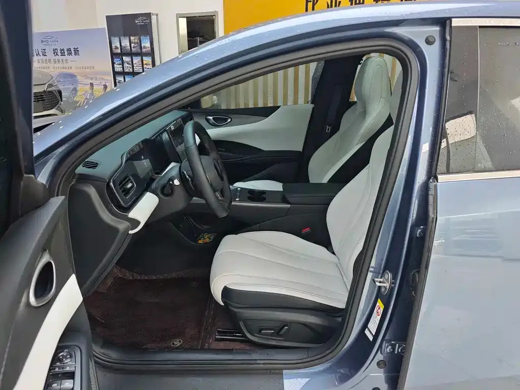 BYD Seal 06 — фото 10
