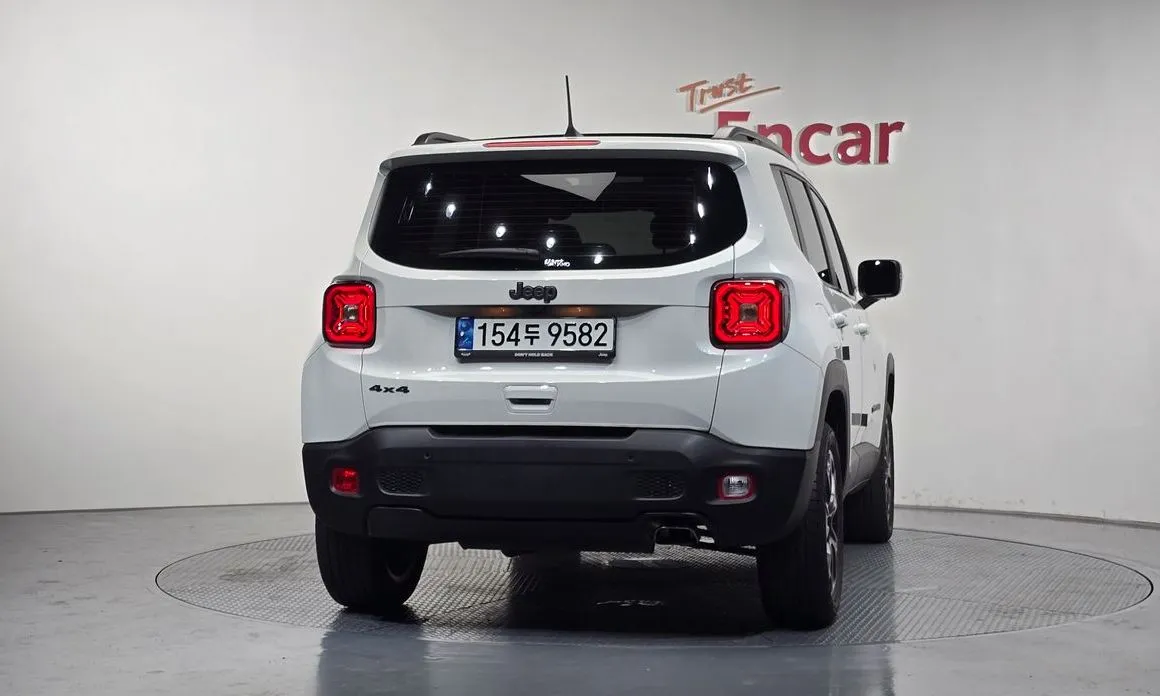 Jeep Renegade 2021 из KR, фото 2