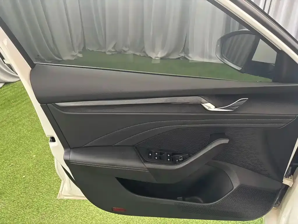 Skoda Octavia — фото 10