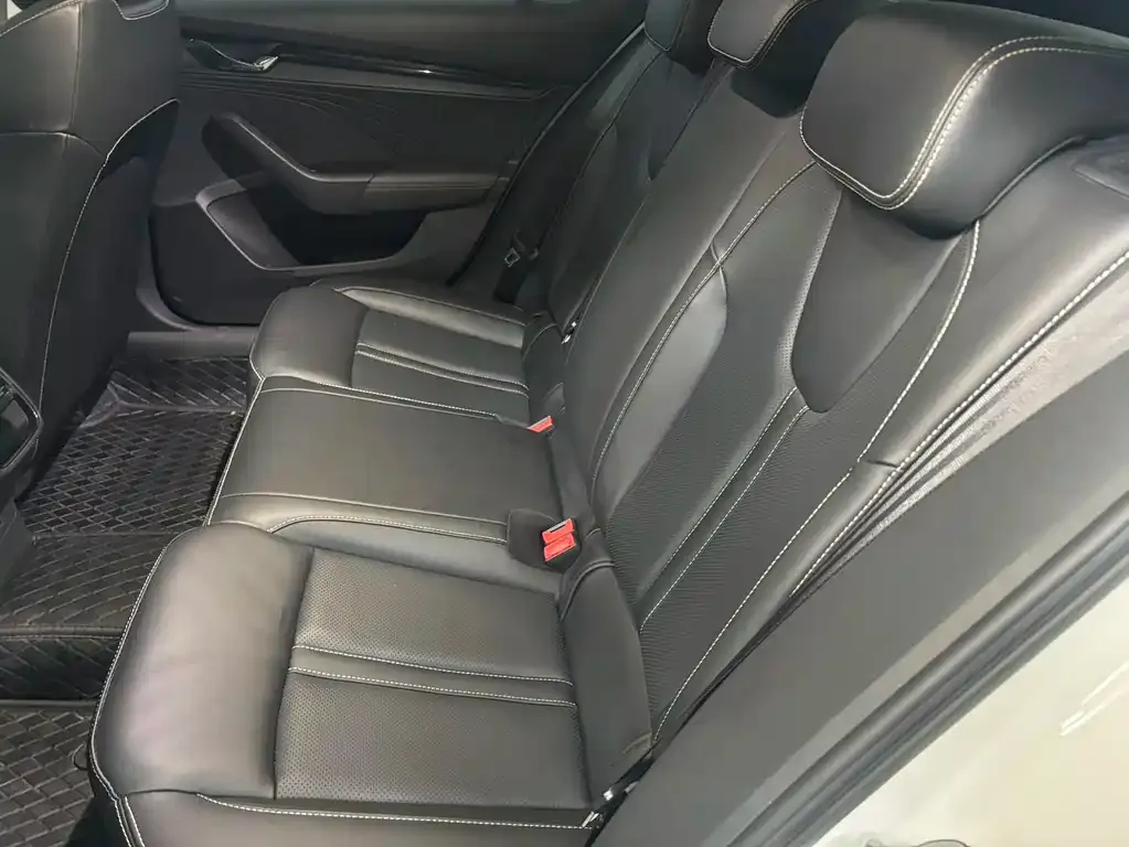 Skoda Octavia — фото 3
