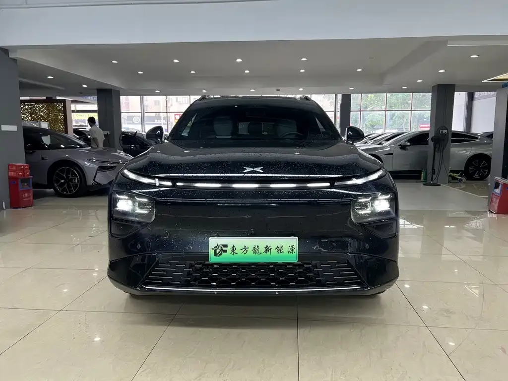 XPeng G9