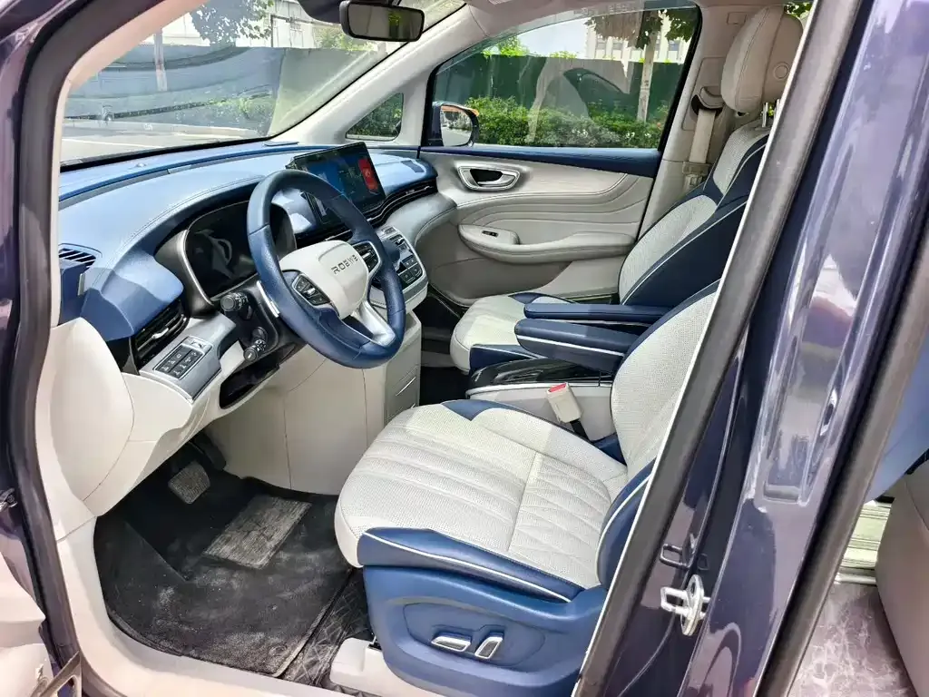 Roewe iMAX8 — фото 7