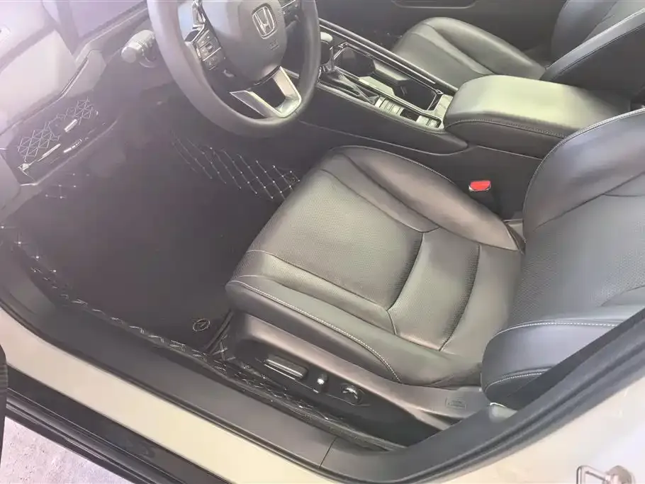 Honda Accord — фото 4