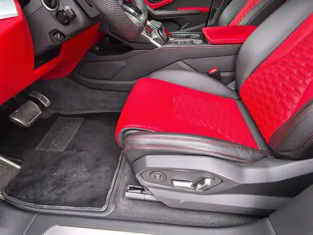 Lamborghini Urus — фото 3