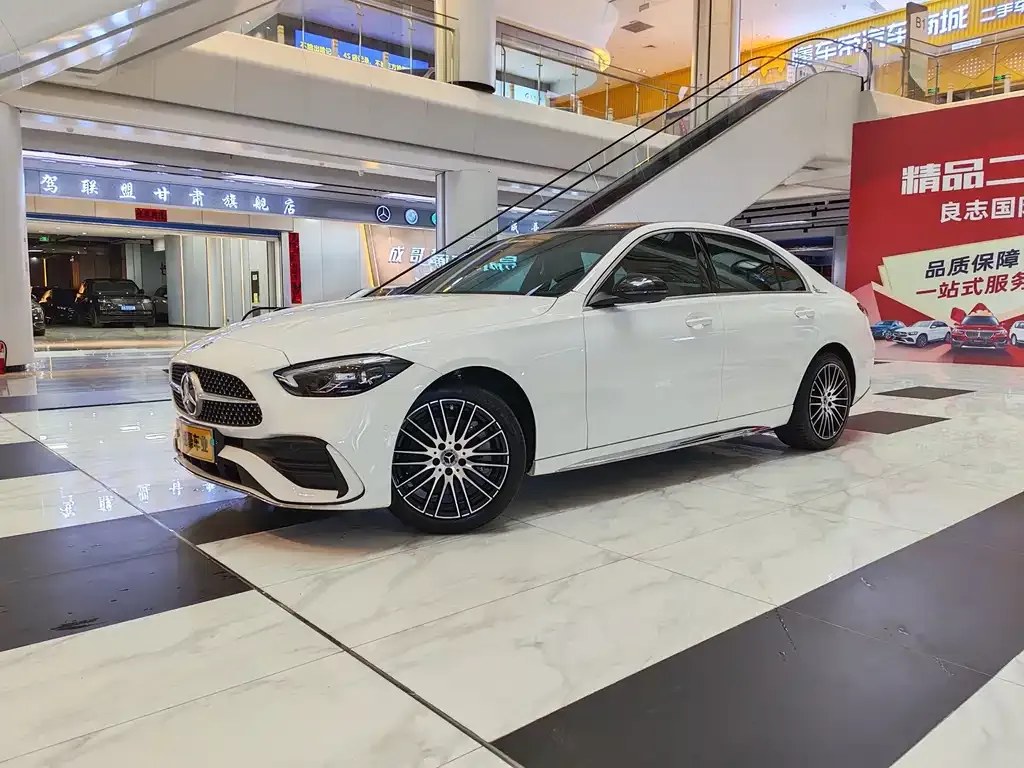 Mercedes-Benz C-Class — фото 10
