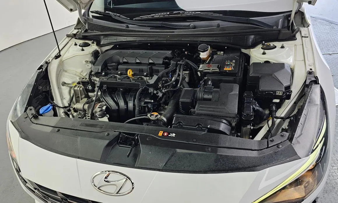 Hyundai AVANTE — фото 6