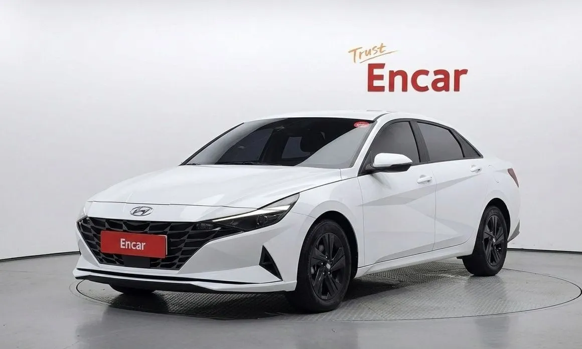 Hyundai AVANTE — фото 1