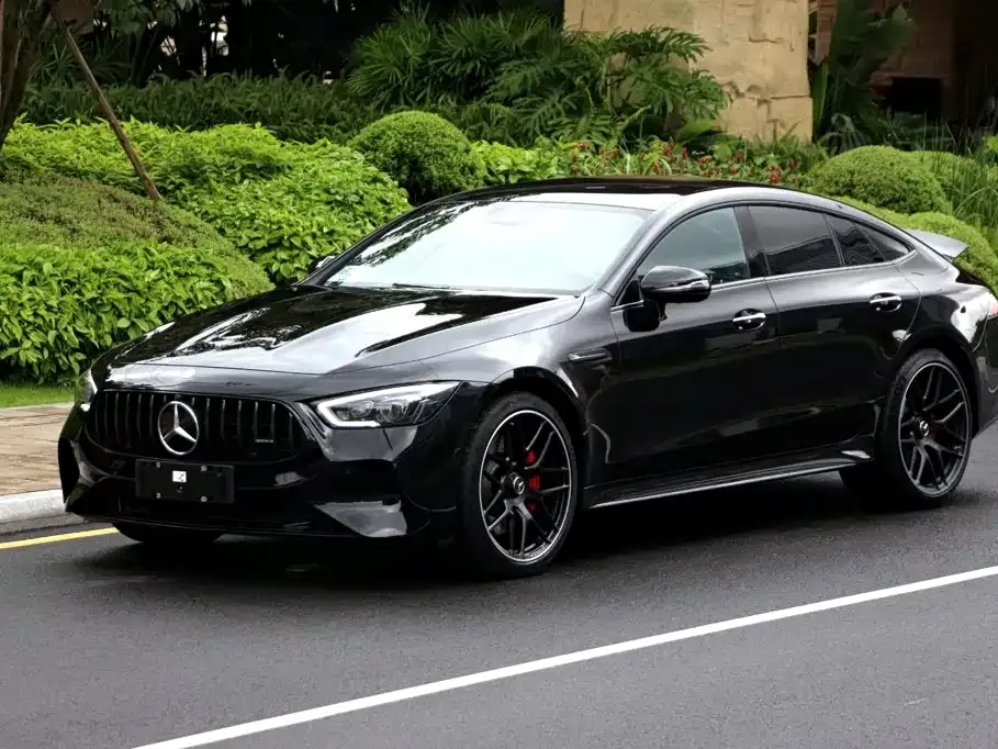 Mercedes-Benz AMG GT — фото 1
