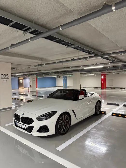 BMW Z4 — фото 1