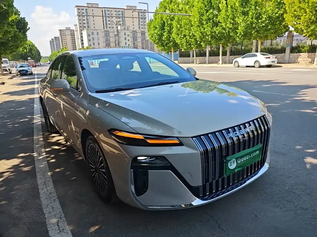 Roewe M7 DMH — фото 3