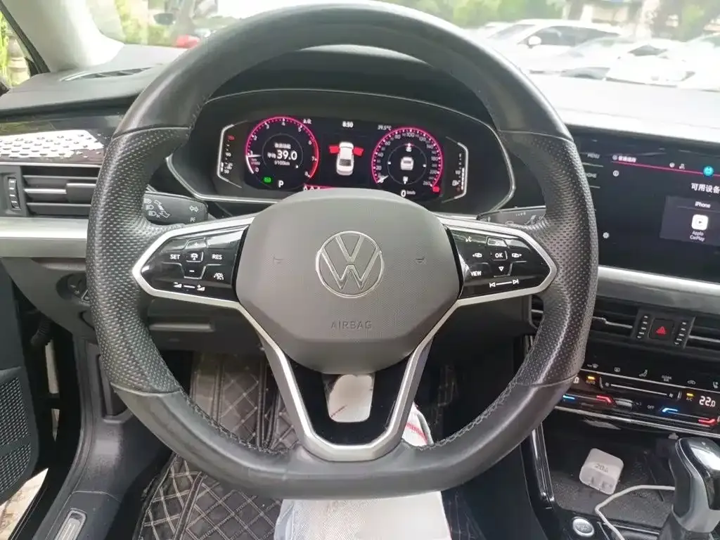 Volkswagen Passat — фото 7
