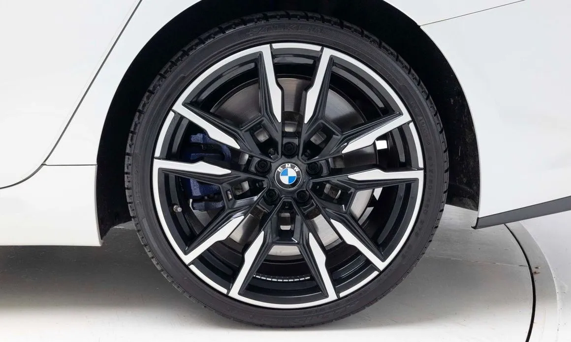 BMW 8-Series 2023 из KR, фото 7