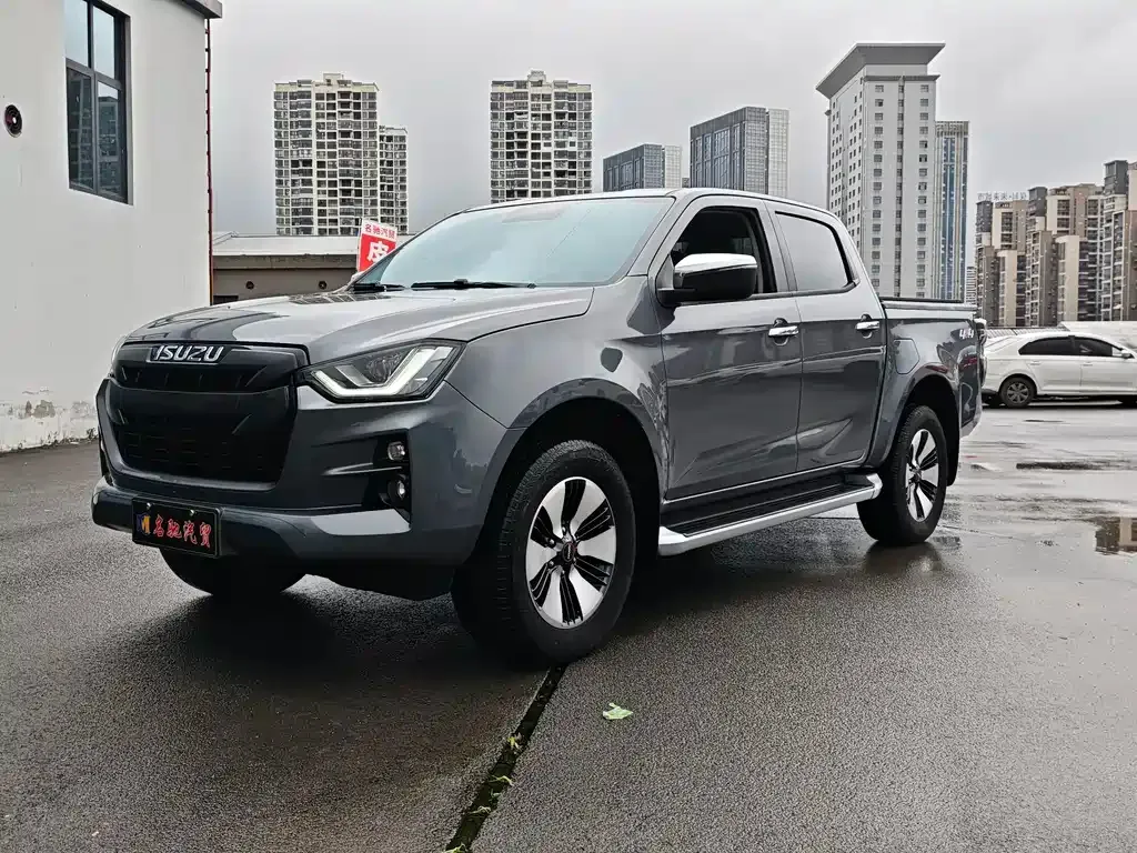 Isuzu D-MAX — фото 7