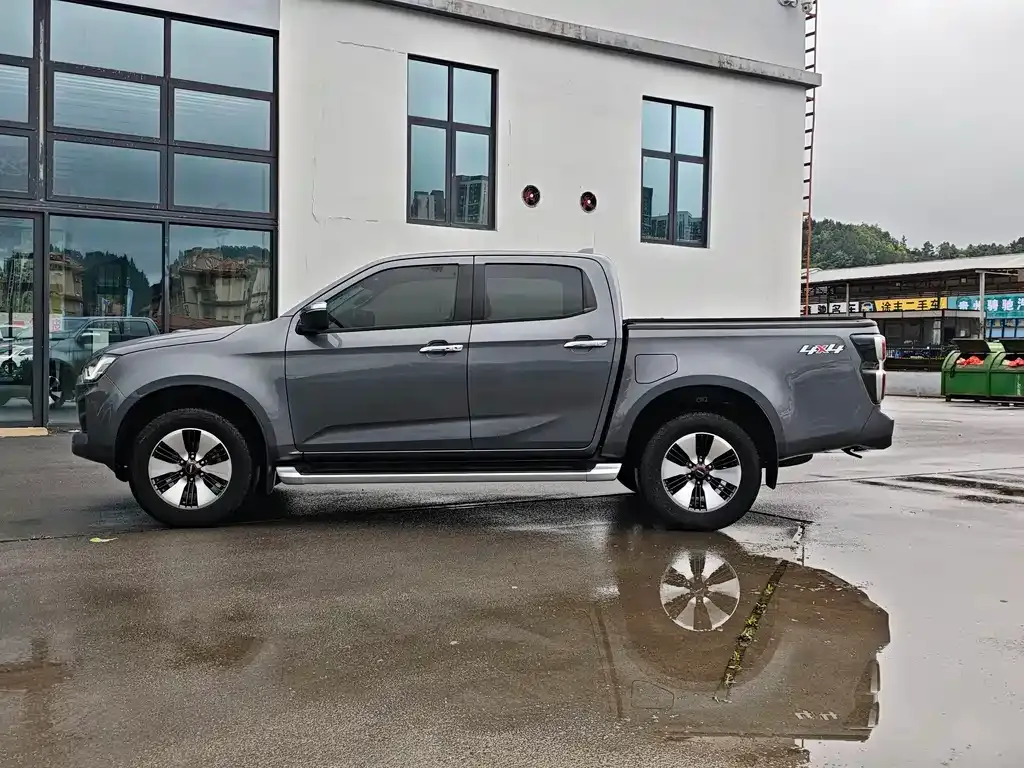 Isuzu D-MAX — фото 2