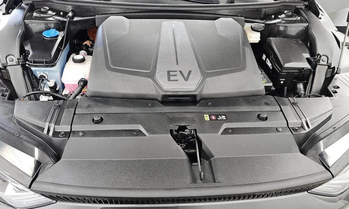 Kia EV6 — фото 7
