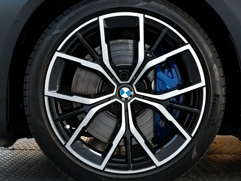 BMW 5 Series (Import) — фото 10