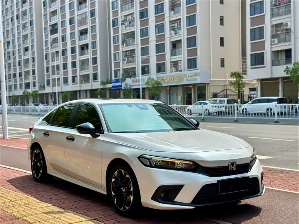 Honda Civic — фото 5