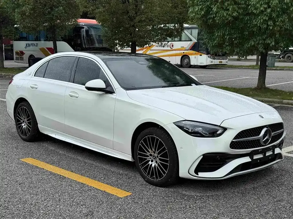 Mercedes-Benz C-Class — фото 10