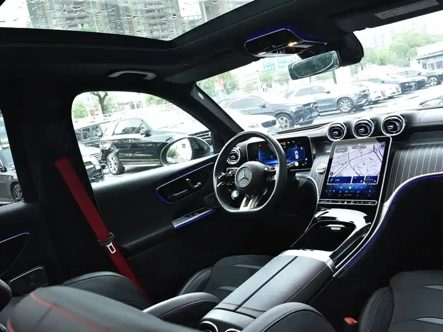 Mercedes-Benz GLC AMG — фото 10