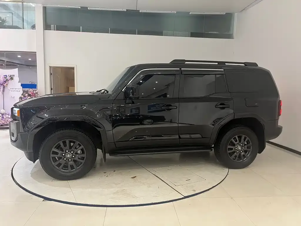 Toyota Prado 2025 из CN, фото 7
