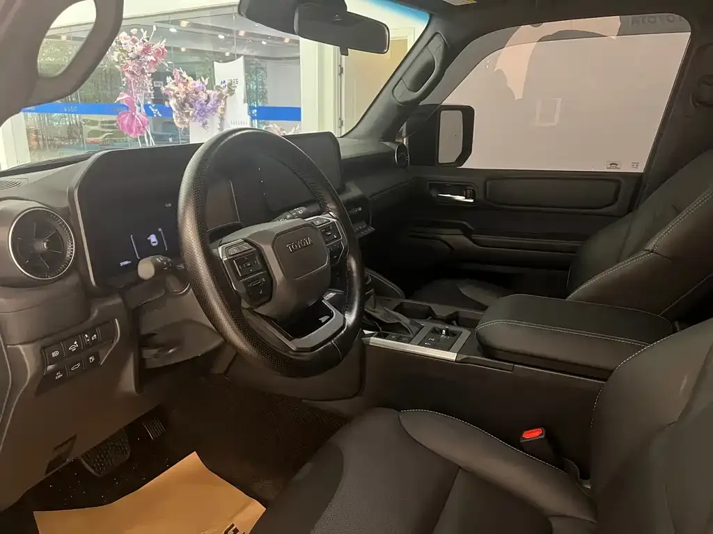 Toyota Prado 2025 из CN, фото 5