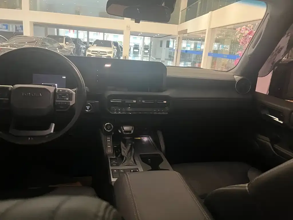 Toyota Prado 2025 из CN, фото 2