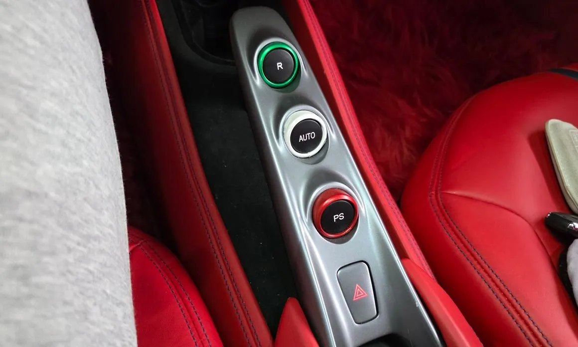 Ferrari F8 2021 из KR, фото 3