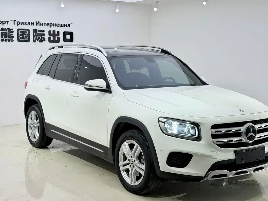Mercedes-Benz GLB — фото 10