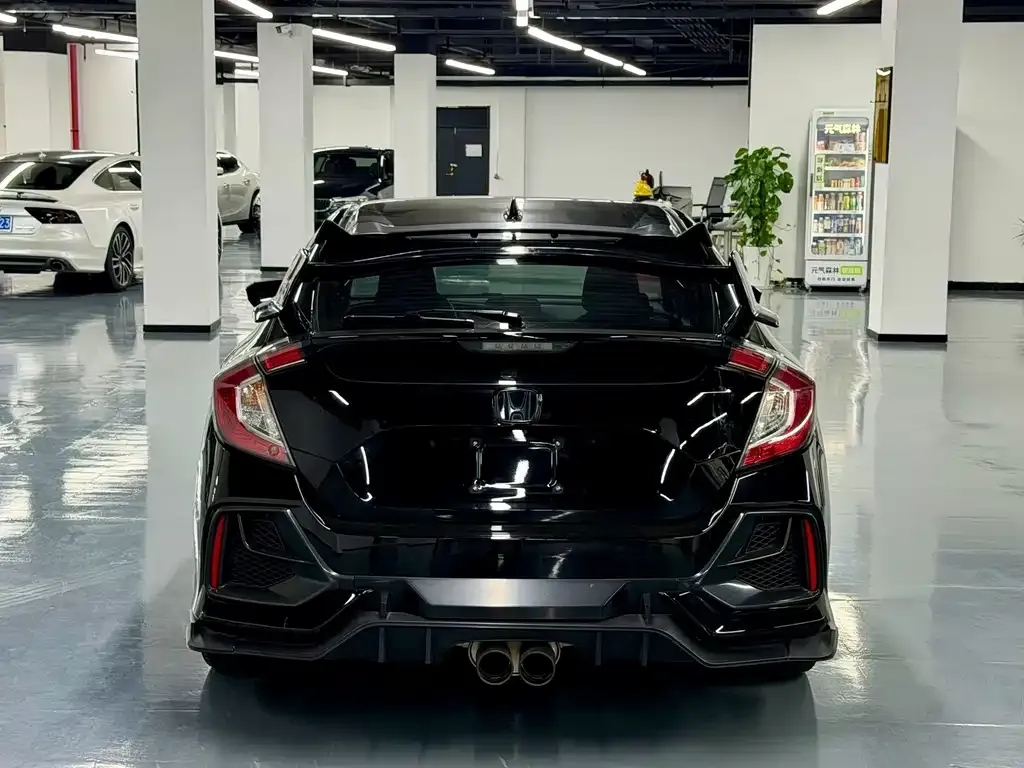 Honda Civic — фото 5