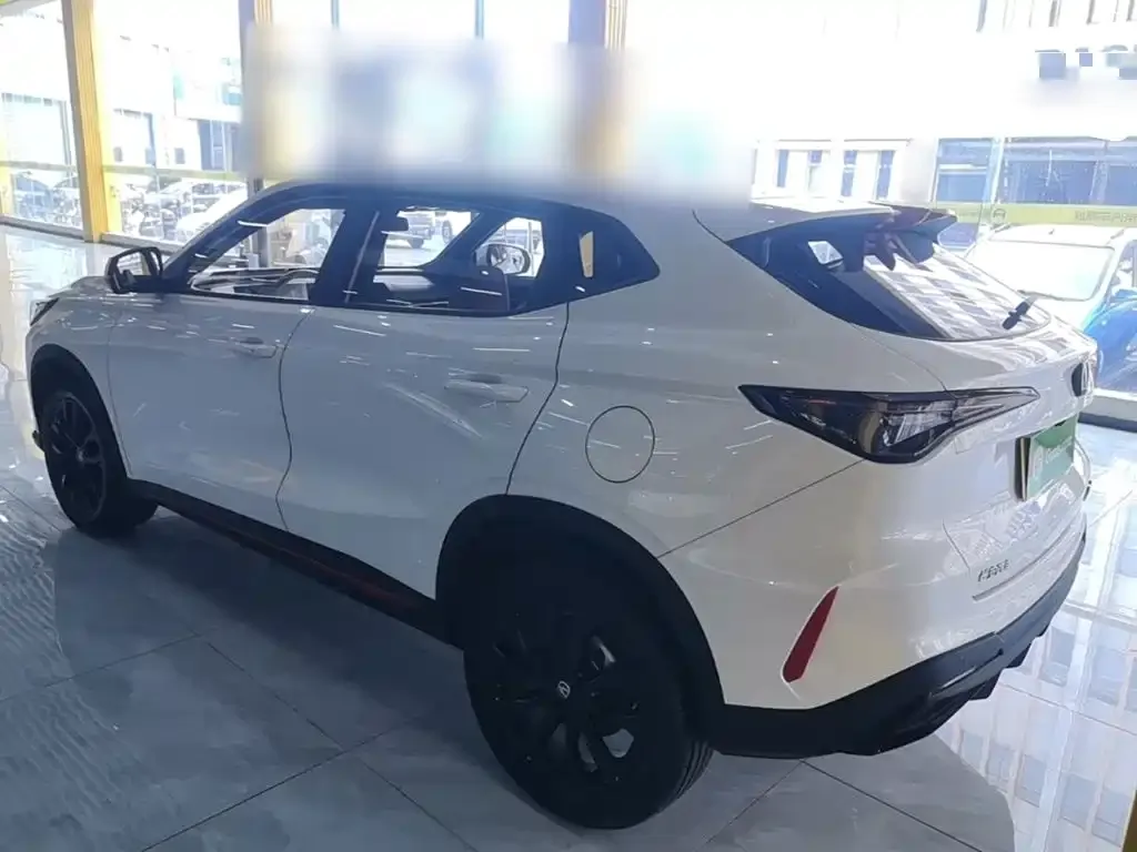 Changan X5 PLUS — фото 3