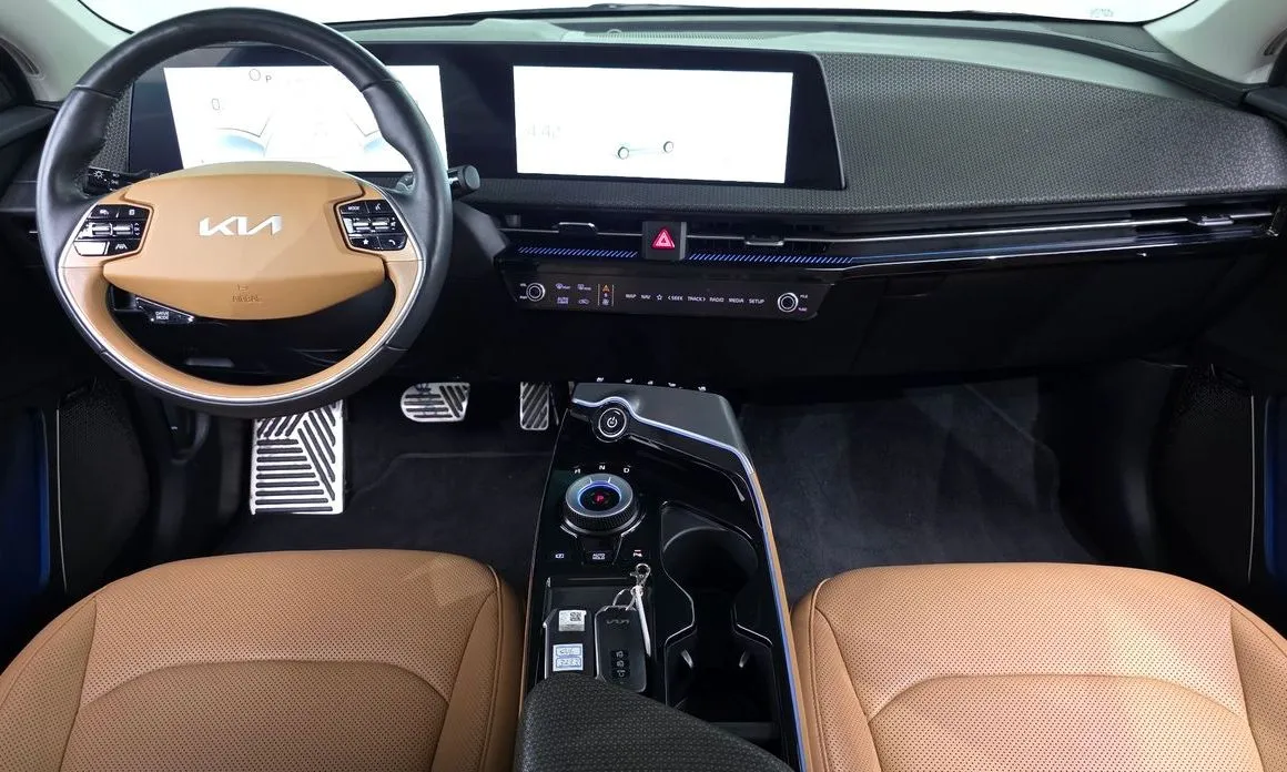 Kia EV6 — фото 9