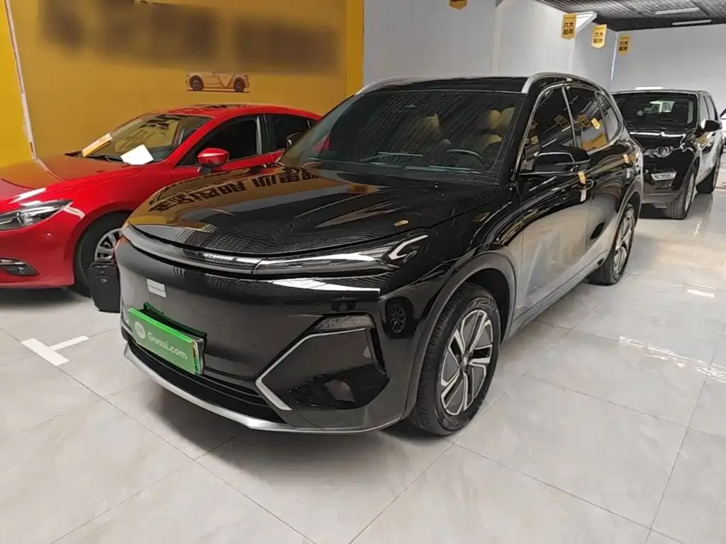 Geely Galaxy Xingjian 7 — фото 1