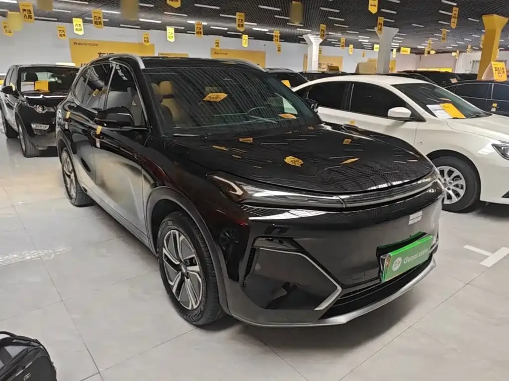 Geely Galaxy Xingjian 7 — фото 10