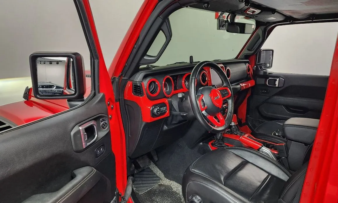 Jeep Wrangler — фото 7