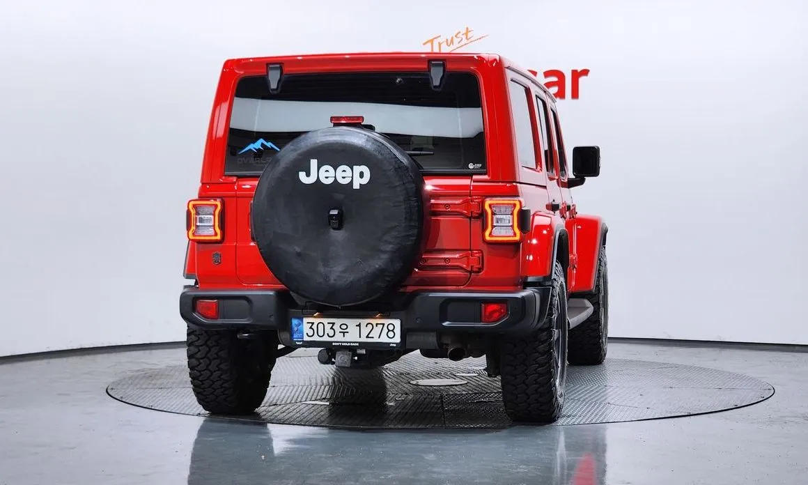 Jeep Wrangler — фото 4