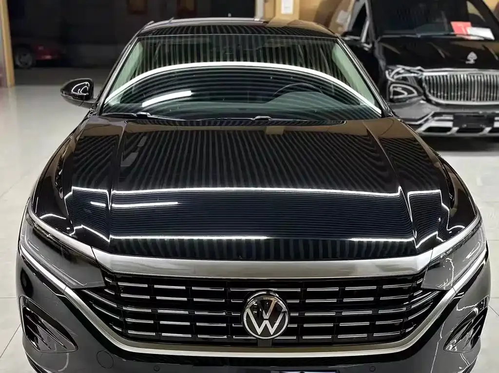 Volkswagen Passat — фото 8