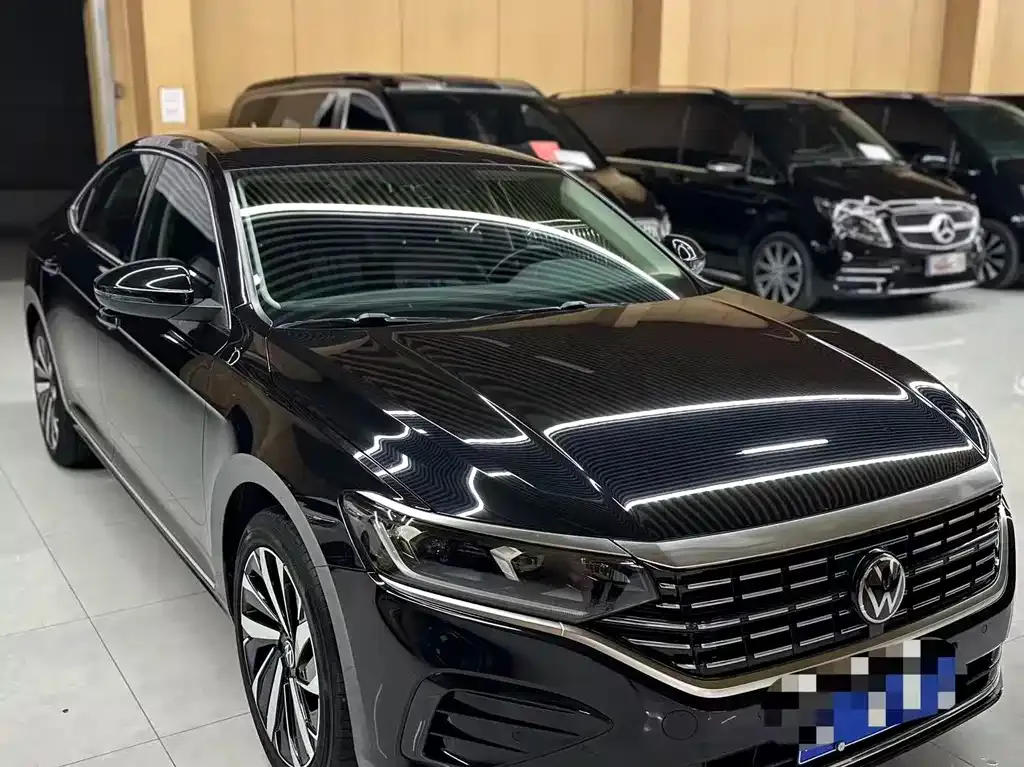 Volkswagen Passat — фото 6