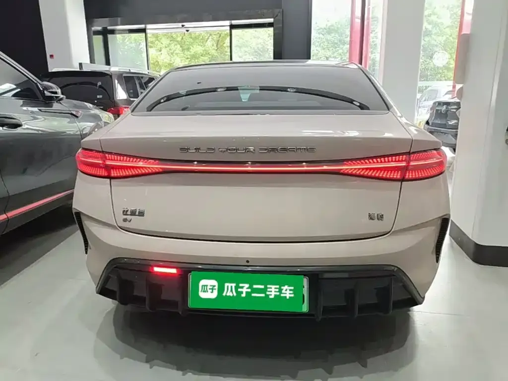 BYD Seal — фото 7