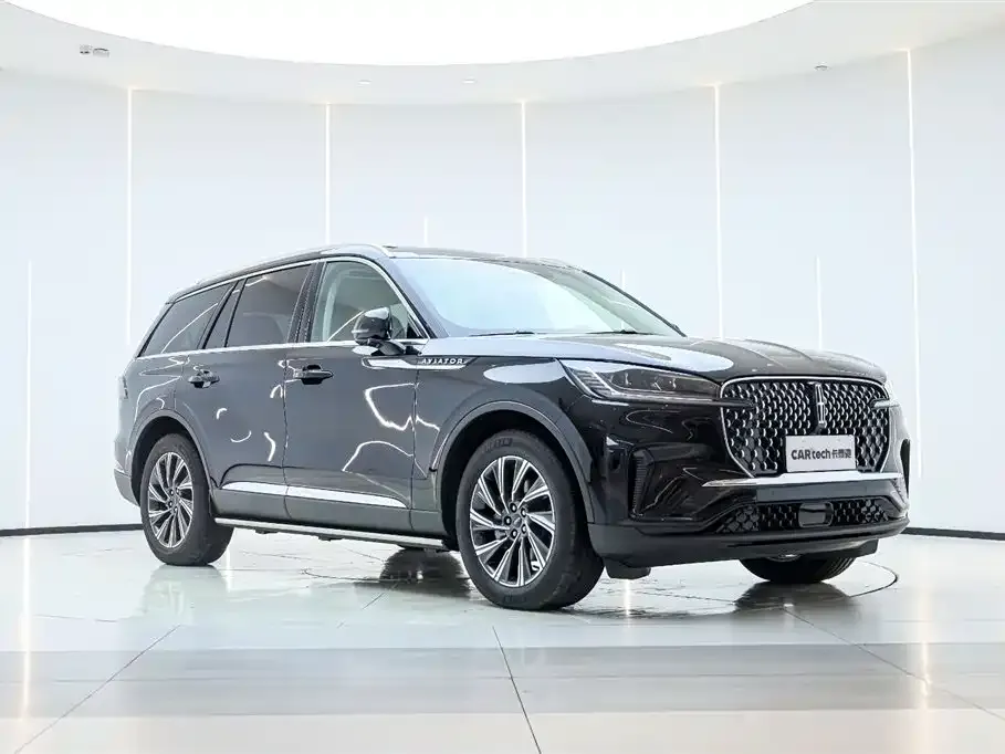 Lincoln Aviator — фото 9