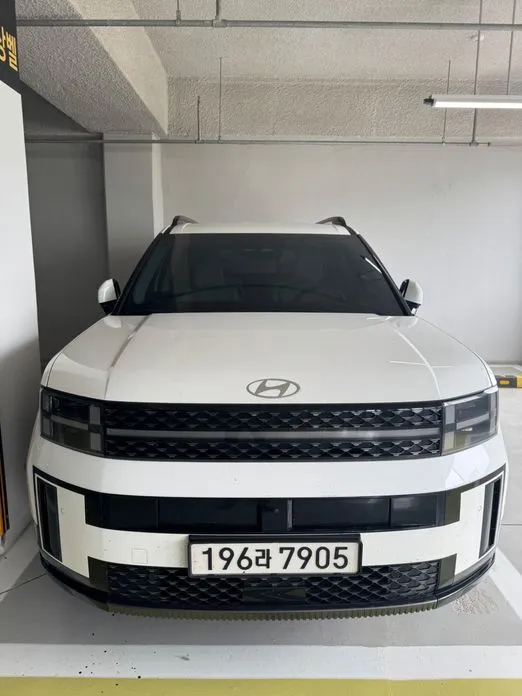 Hyundai Santafe — фото 1