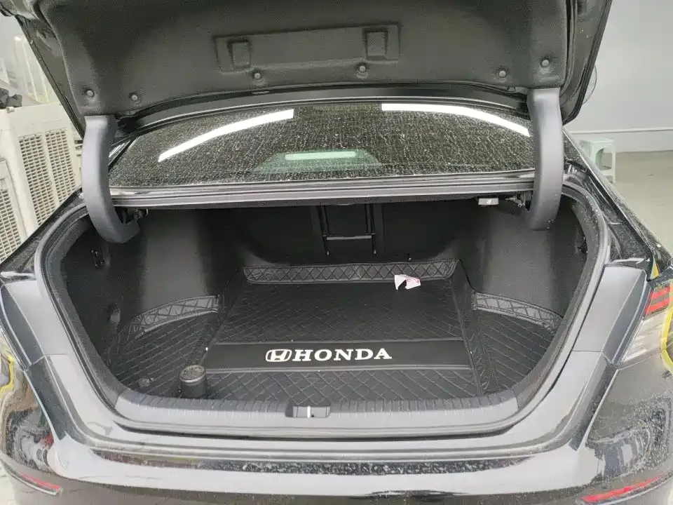 Honda Accord — фото 2