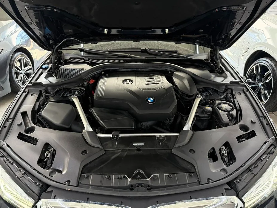 BMW 5-Series 2022 из KR, фото 8