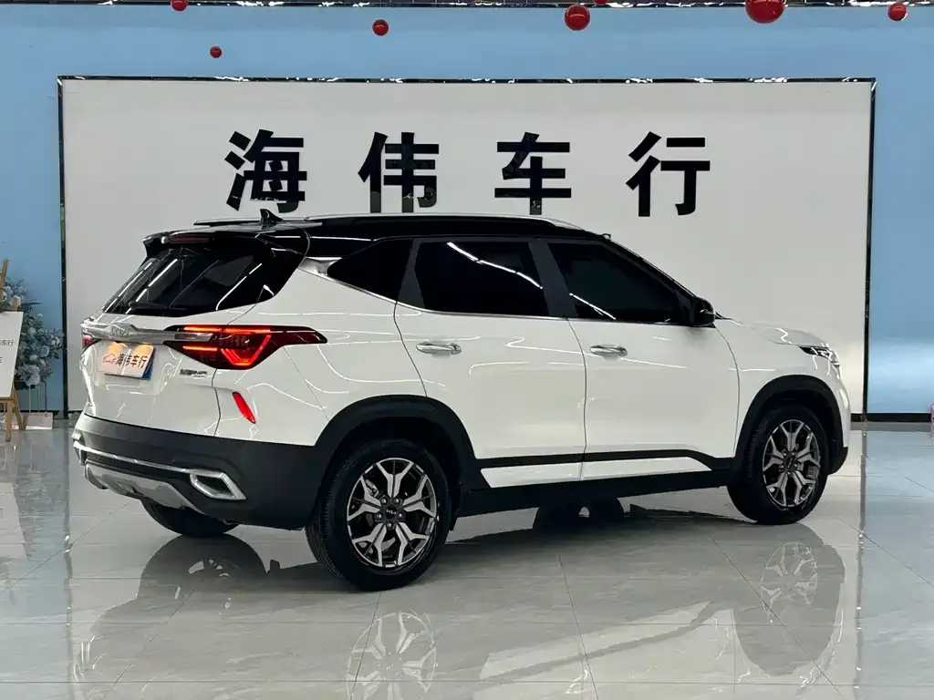Kia KX3 — фото 4