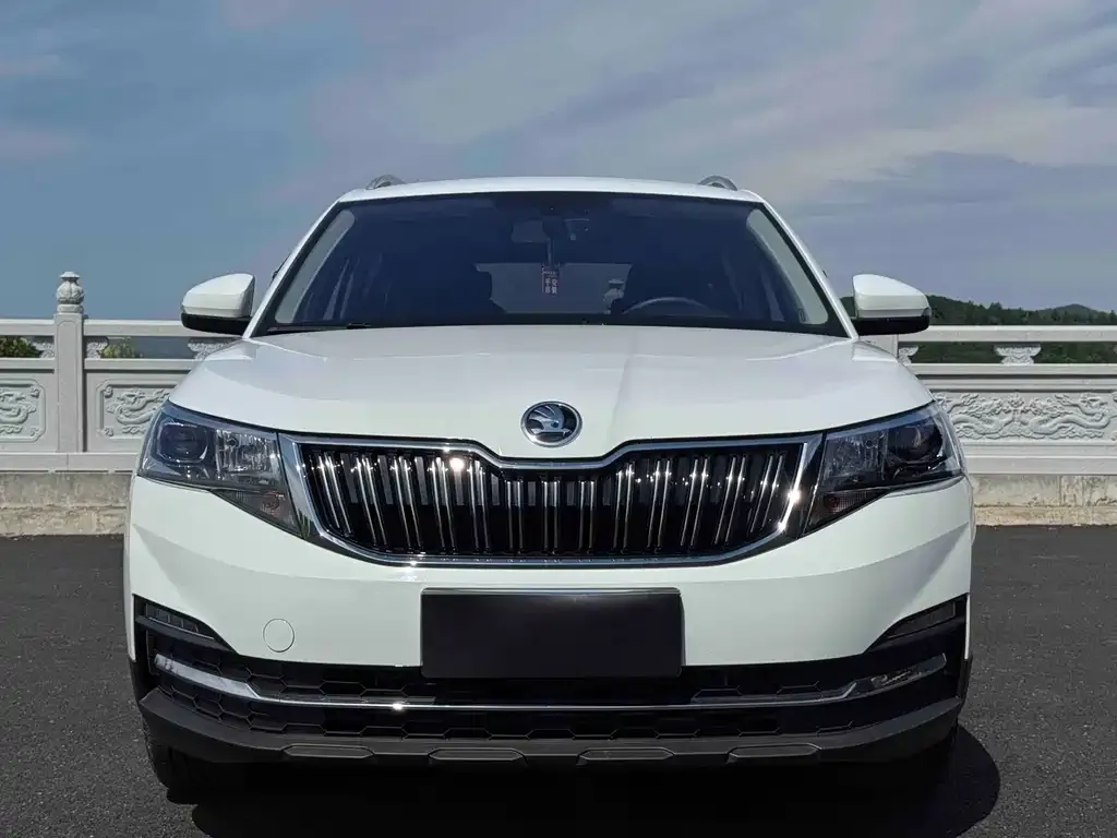 Skoda Kamiq — фото 2