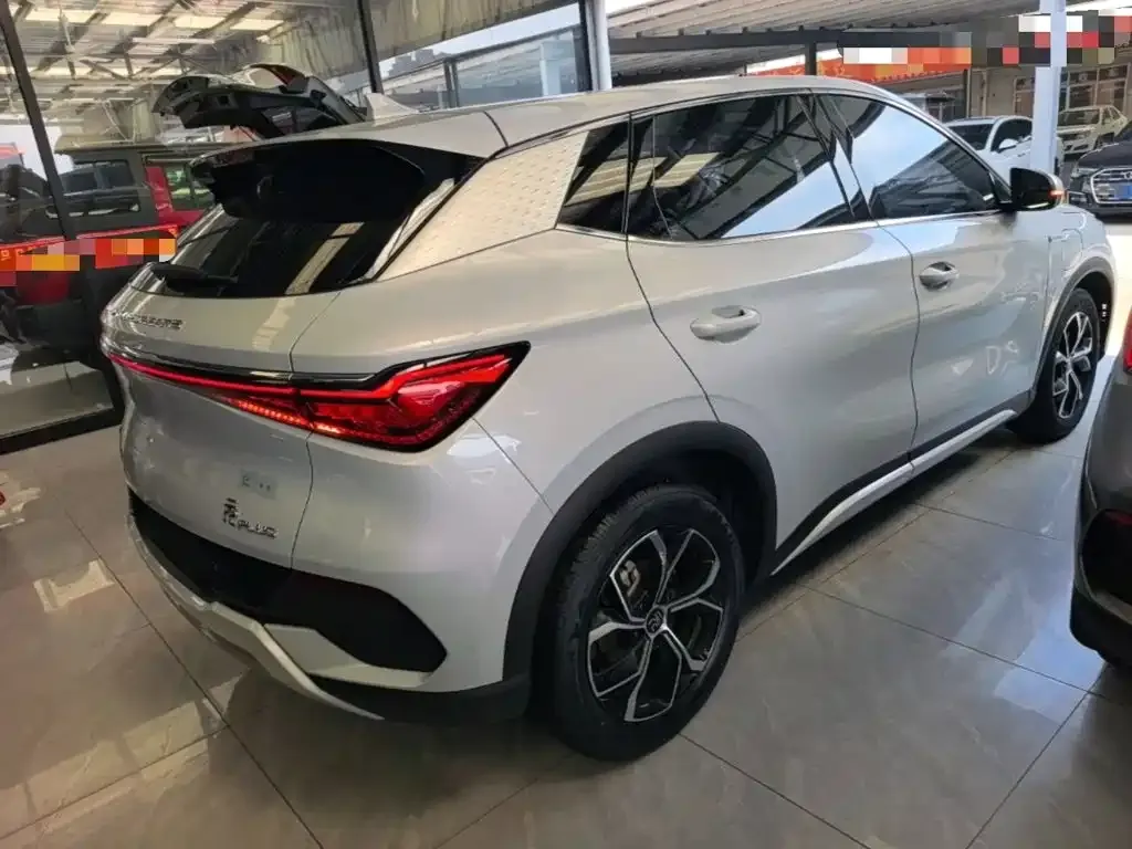 BYD Yuan Plus — фото 6