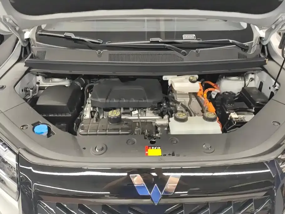 Wuling Starlight 730 New Energy — фото 10