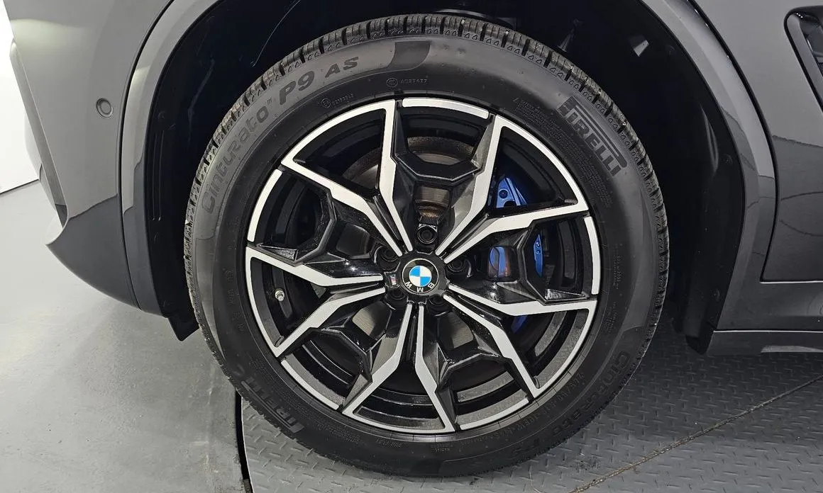 BMW X4 2022 из KR, фото 8