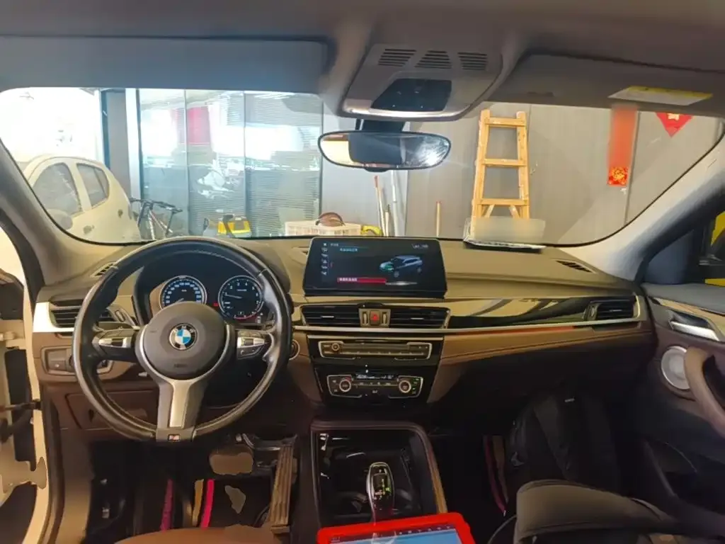 BMW X2 — фото 9