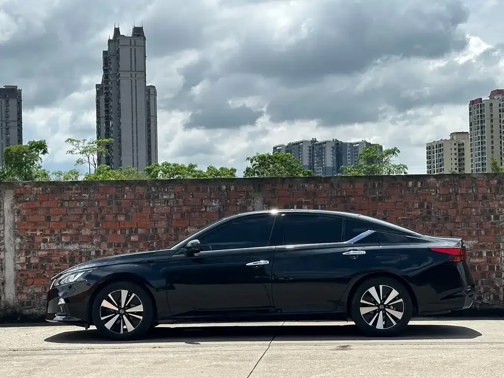 Nissan Teana — фото 4