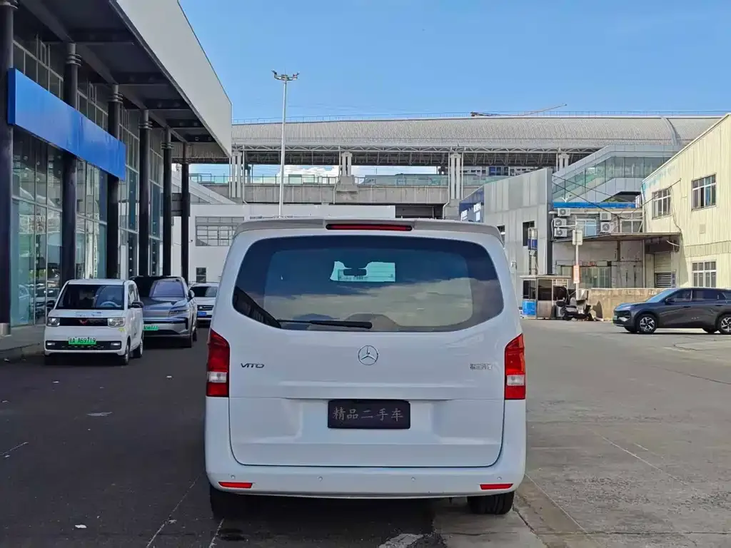 Mercedes-Benz Vito — фото 2